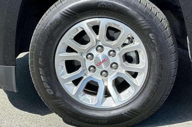 Used 2017 GMC Yukon SLT RWD image 25