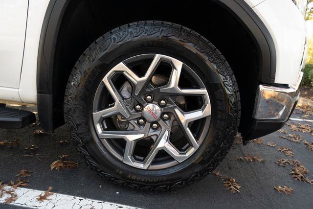 Used 2022 GMC Sierra 1500 SLT w/ SLT Convenience Package image 46