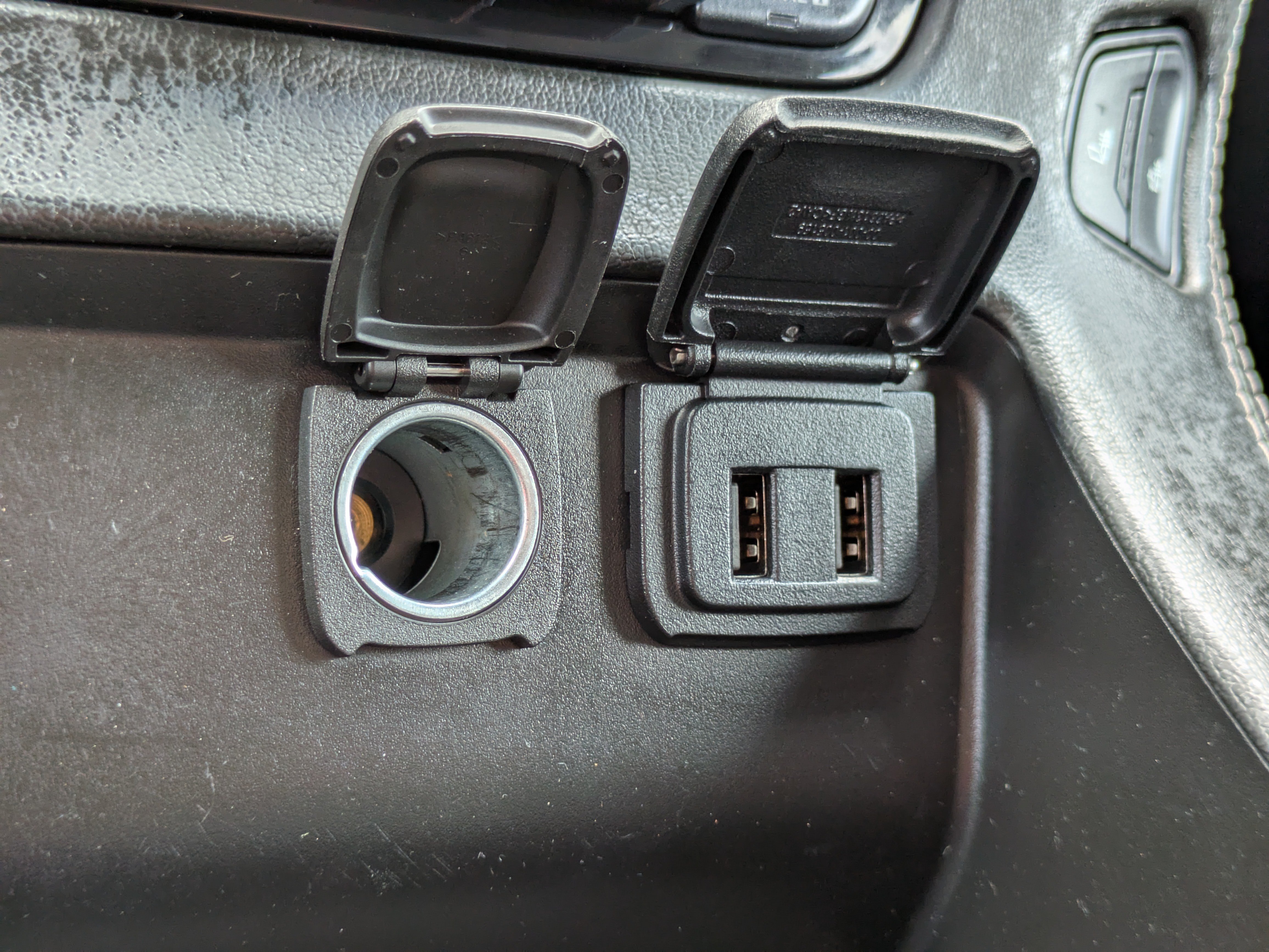 Used 2020 Chevrolet Tahoe LT RWD image 26