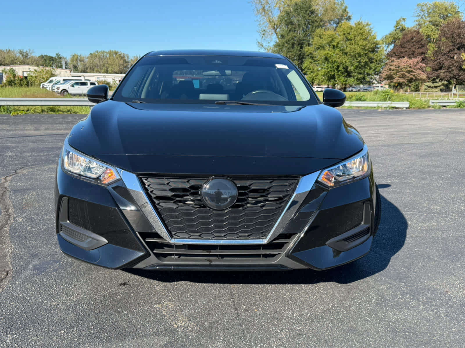 Used 2022 Nissan Sentra SV w/ Trunk Package FWD image 2
