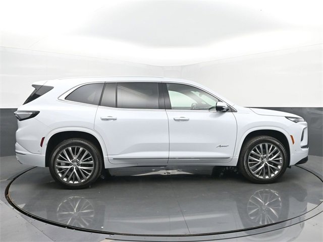 New 2026 Buick Enclave Avenir w/ Super Cruise Package image 6