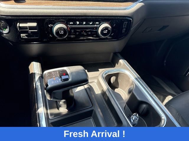 Used 2023 Chevrolet Silverado 1500 RST w/ Convenience Package II RWD image 7