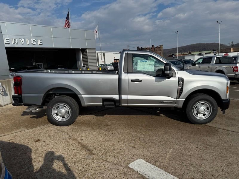 New 2024 Ford F350 XL w/ 360-Degree Camera Package RWD image 8