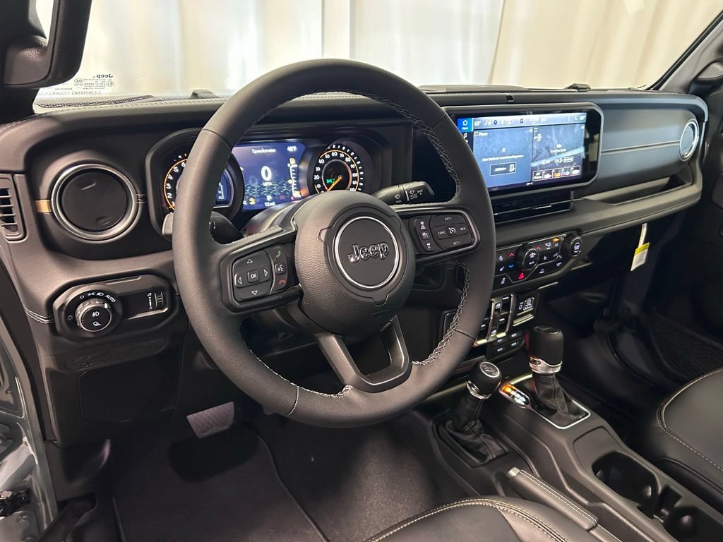 New 2026 Jeep Gladiator Sport AWD/4WD image 2