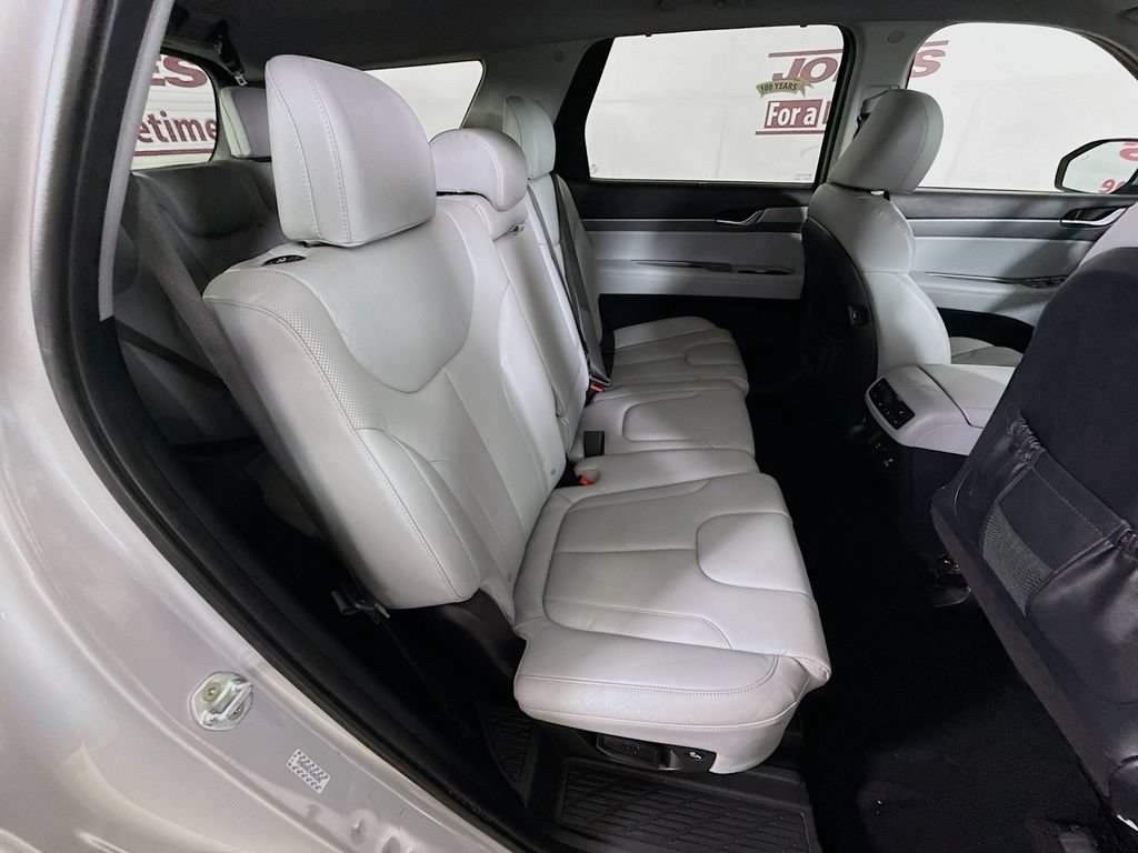 Certified 2022 Hyundai Palisade SEL w/ 8P Bench Seat Package AWD/4WD image 32