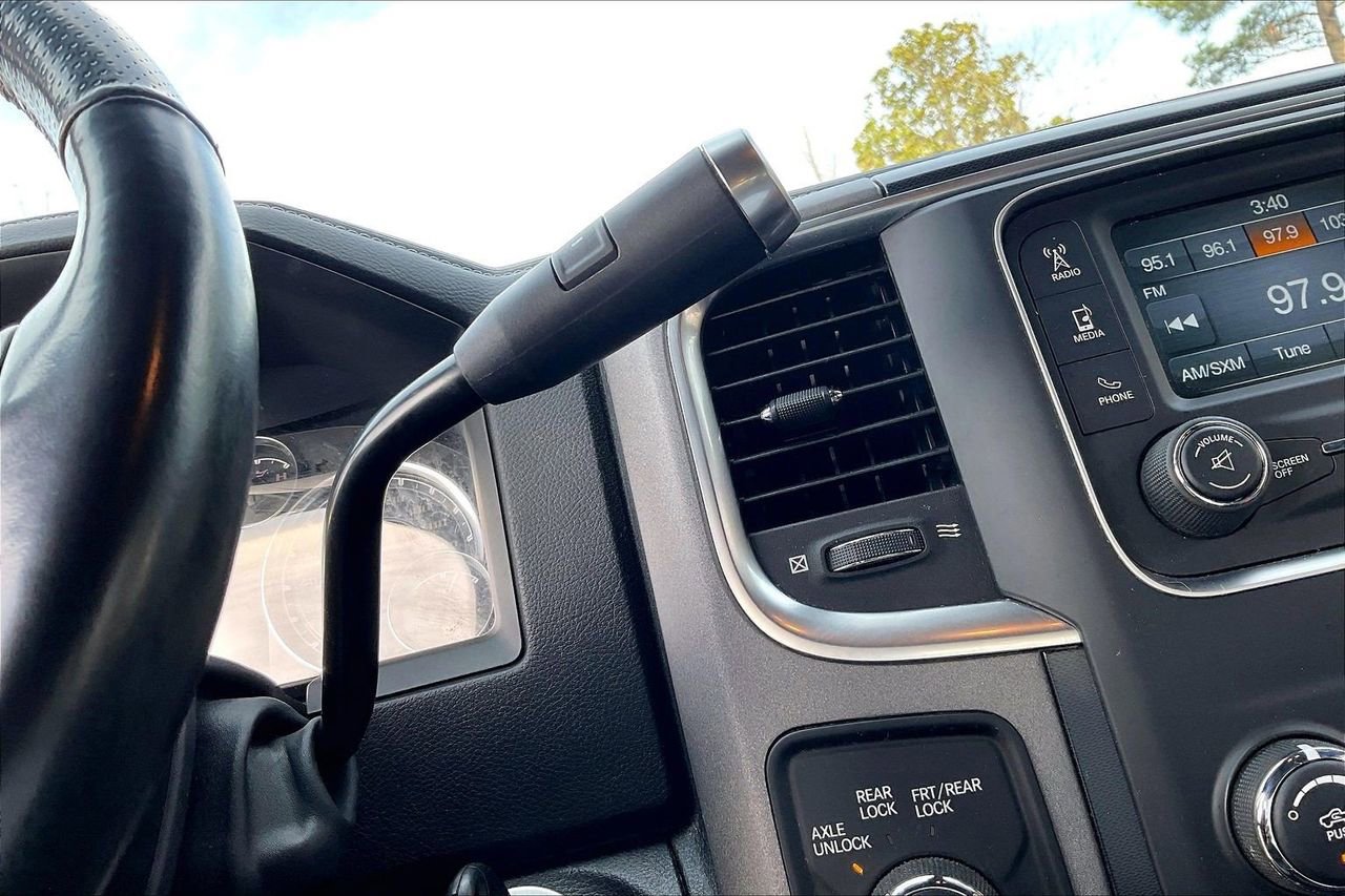 Used 2018 RAM 2500 Power Wagon w/ Luxury Group image 30