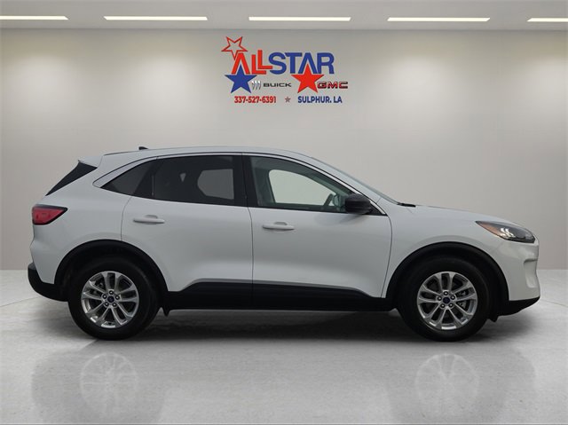 Used 2022 Ford Escape SE image 8