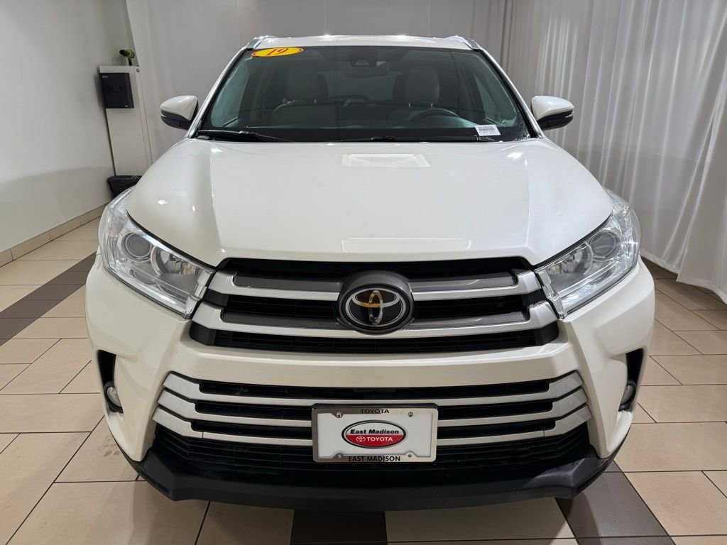 Used 2019 Toyota Highlander XLE image 8