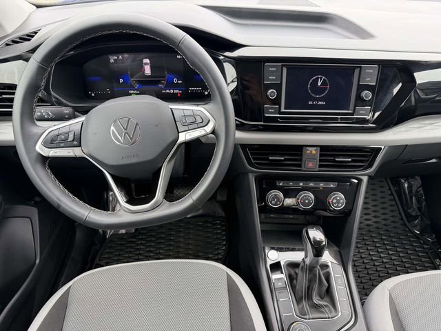 Used 2024 Volkswagen Taos S image 15