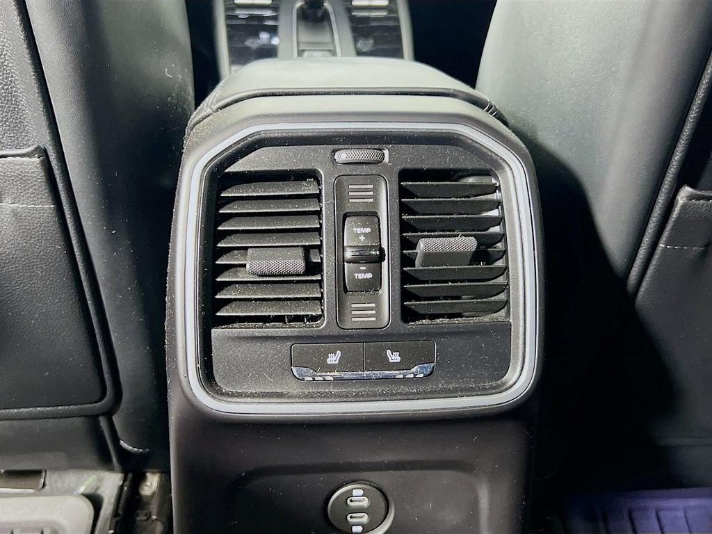 Certified 2023 Porsche Macan GTS AWD/4WD image 27