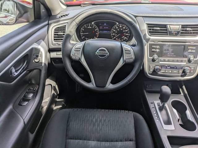 Used 2017 Nissan Altima 2.5 SV FWD image 16