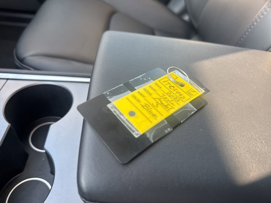 Used 2023 Tesla Model 3 Standard Range image 37