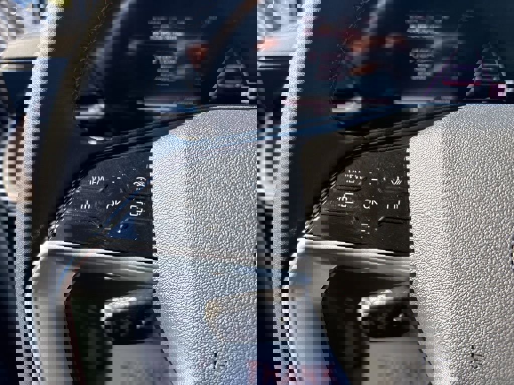 Used 2025 Audi Q5 Premium Plus w/ Premium Plus image 24