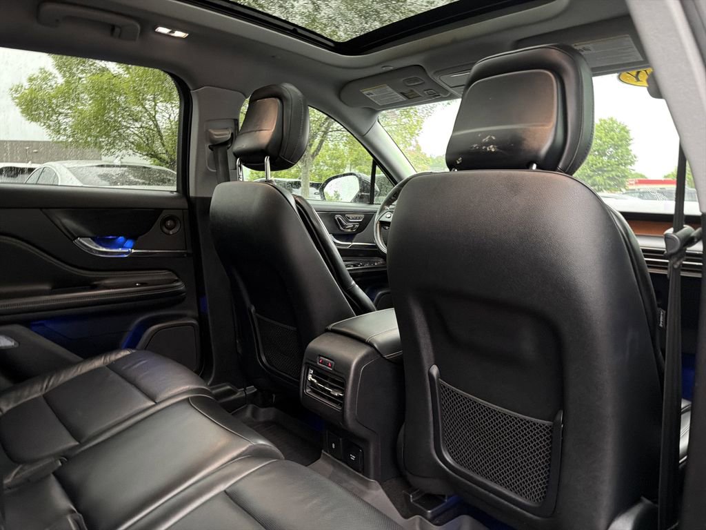 Used 2020 Lincoln Corsair Reserve w/ Equipment Group 202A AWD/4WD image 17