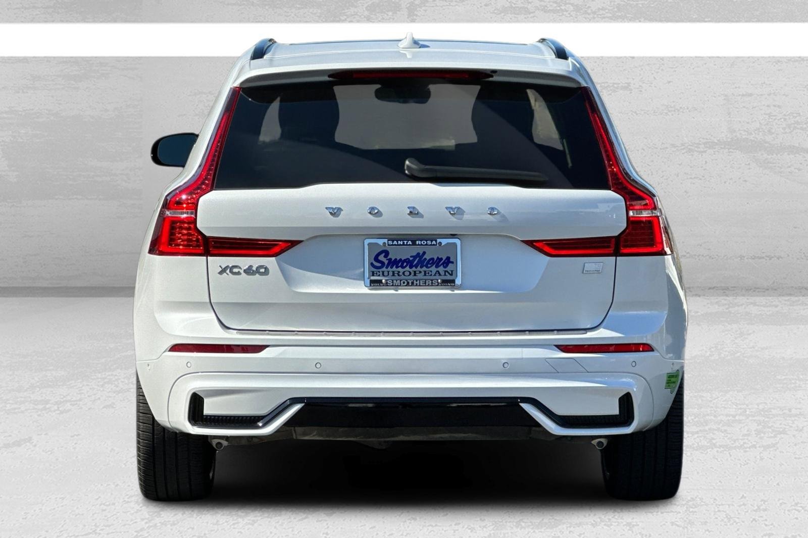 Used 2024 Volvo XC60 T8 Ultimate w/ Protection Package Premier image 5