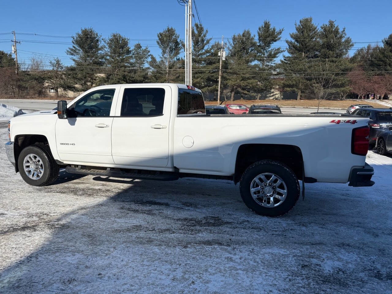 Used 2019 Chevrolet Silverado 3500 LT image 12
