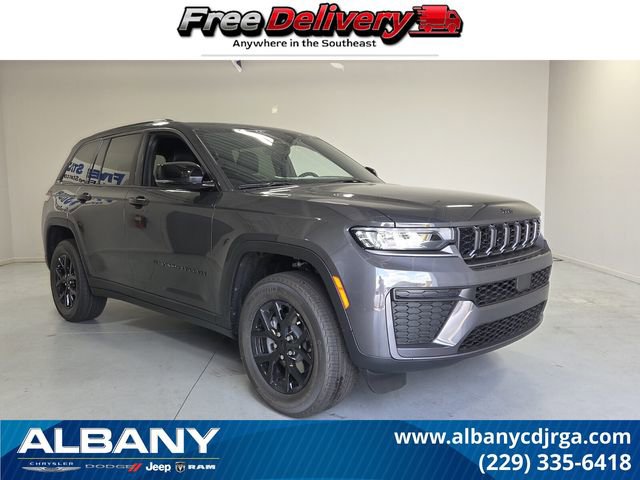 New 2026 Jeep Grand Cherokee Altitude RWD video 1