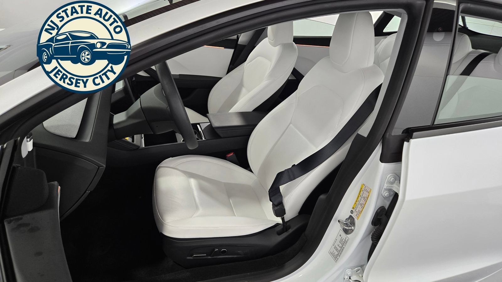 Used 2025 Tesla Model 3 Long Range RWD image 4