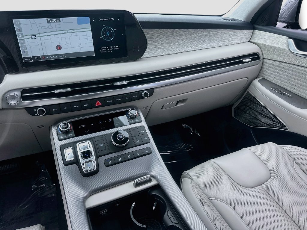 Used 2025 Hyundai Palisade Calligraphy FWD image 25