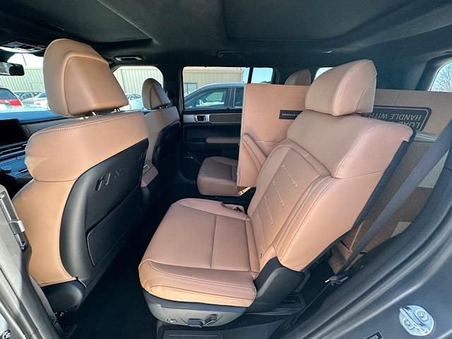 New 2026 Hyundai Santa Fe Calligraphy image 8