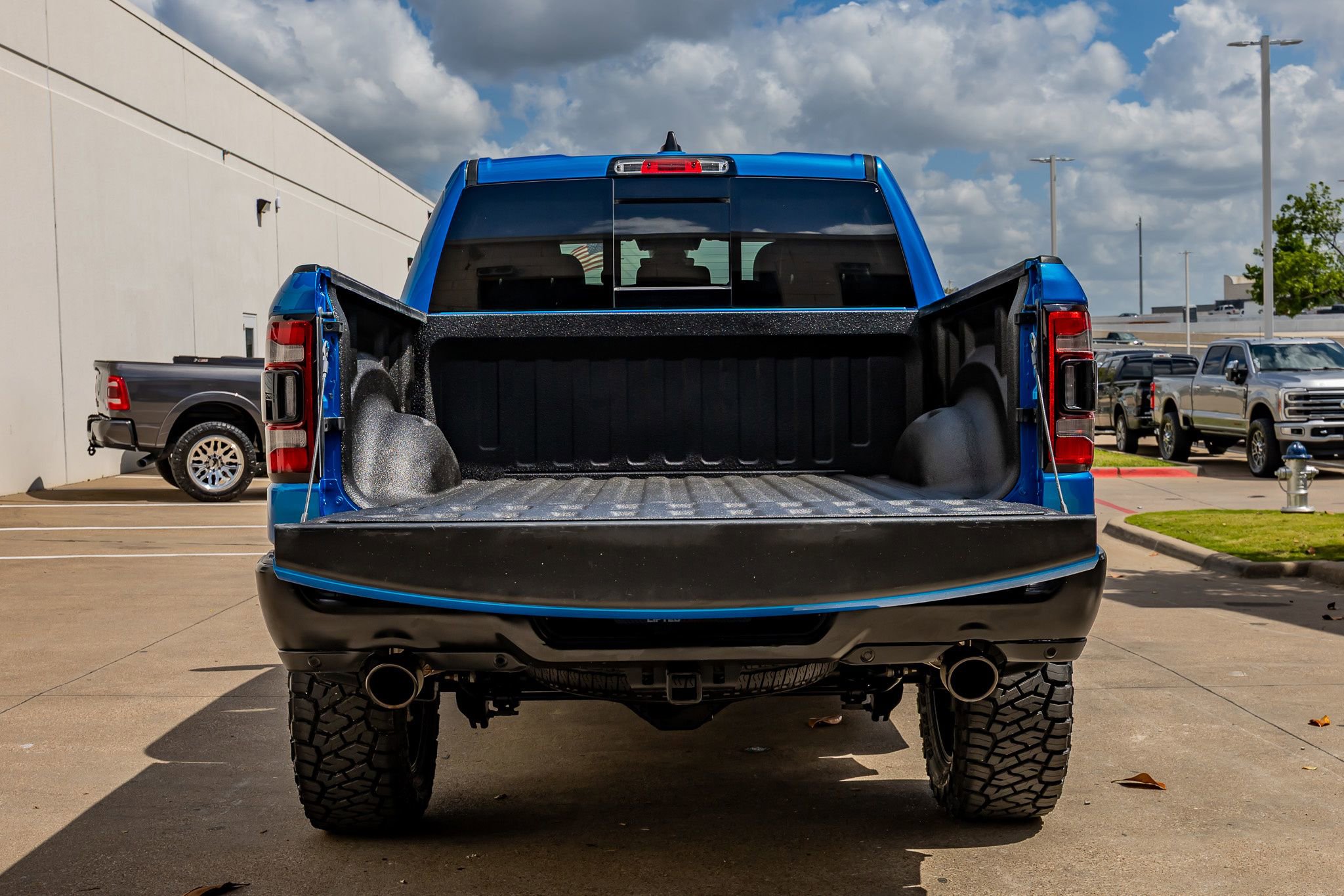 Used 2023 RAM 1500 Big Horn image 9