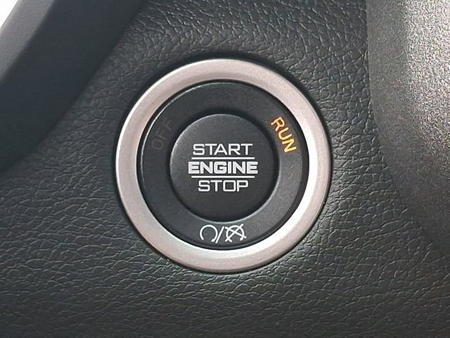 Used 2024 RAM 2500 Tradesman w/ Chrome Appearance Group image 21