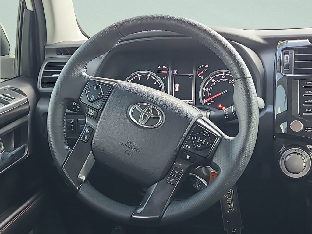 Used 2020 Toyota 4Runner TRD Off-Road image 12