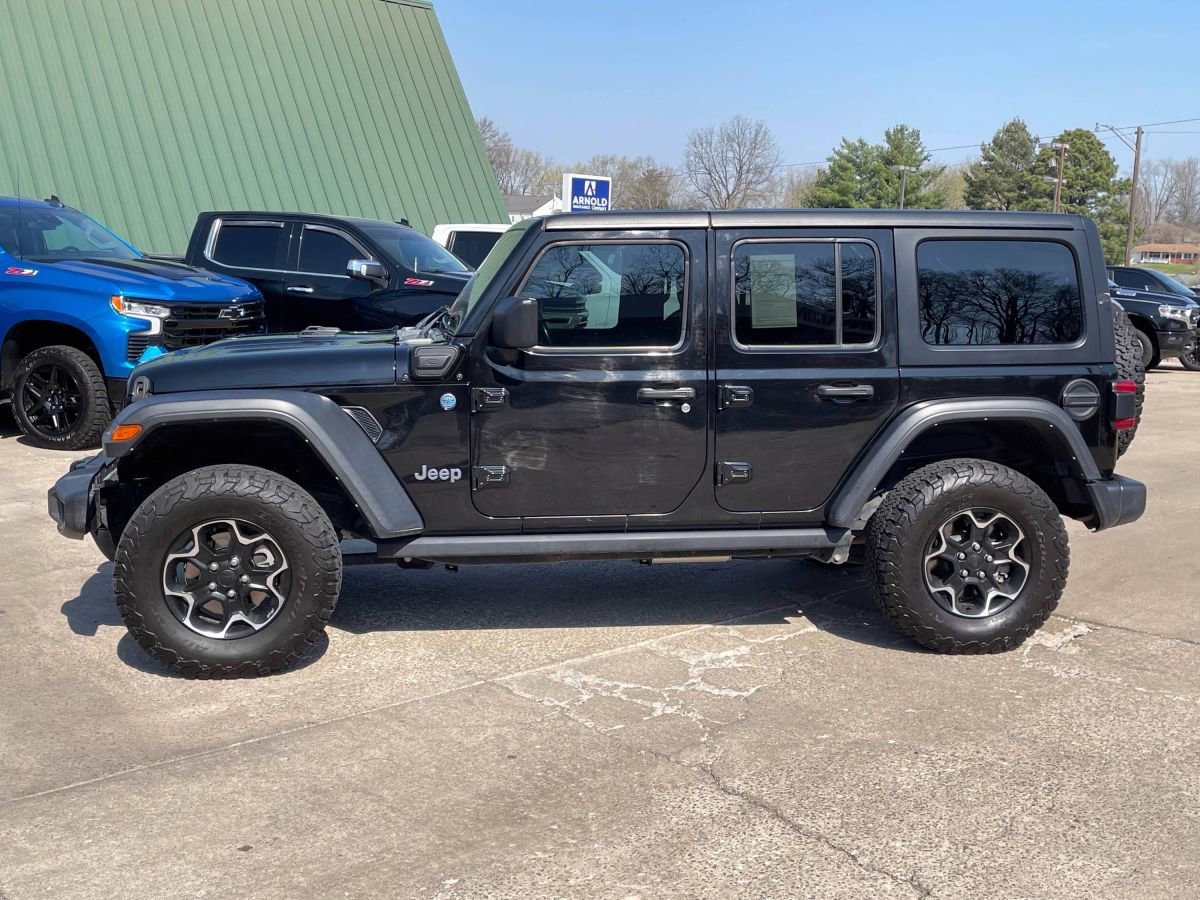 Used 2021 Jeep Wrangler Unlimited Rubicon 4xe w/ Safety Group AWD/4WD image 3