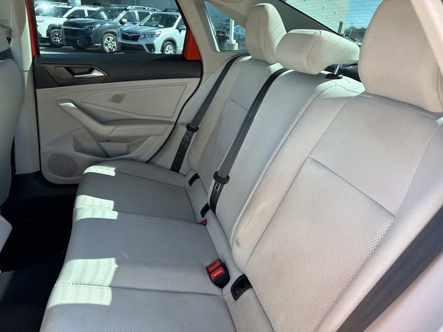 Used 2019 Volkswagen Jetta S image 15