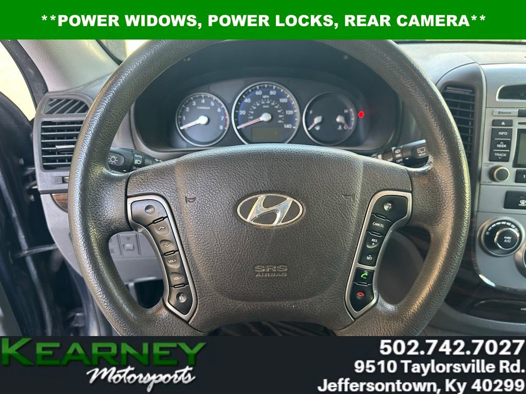 Used 2012 Hyundai Santa Fe GLS image 18