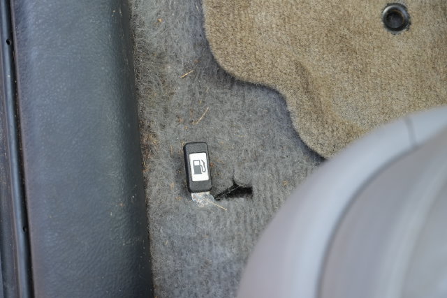 Used 2010 Toyota RAV4 Limited FWD image 25