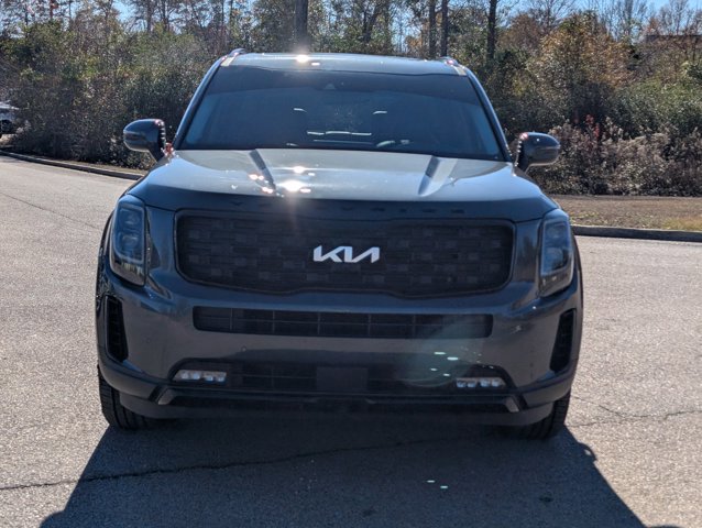 Used 2022 Kia Telluride SX w/ SX Prestige Package AWD/4WD image 2