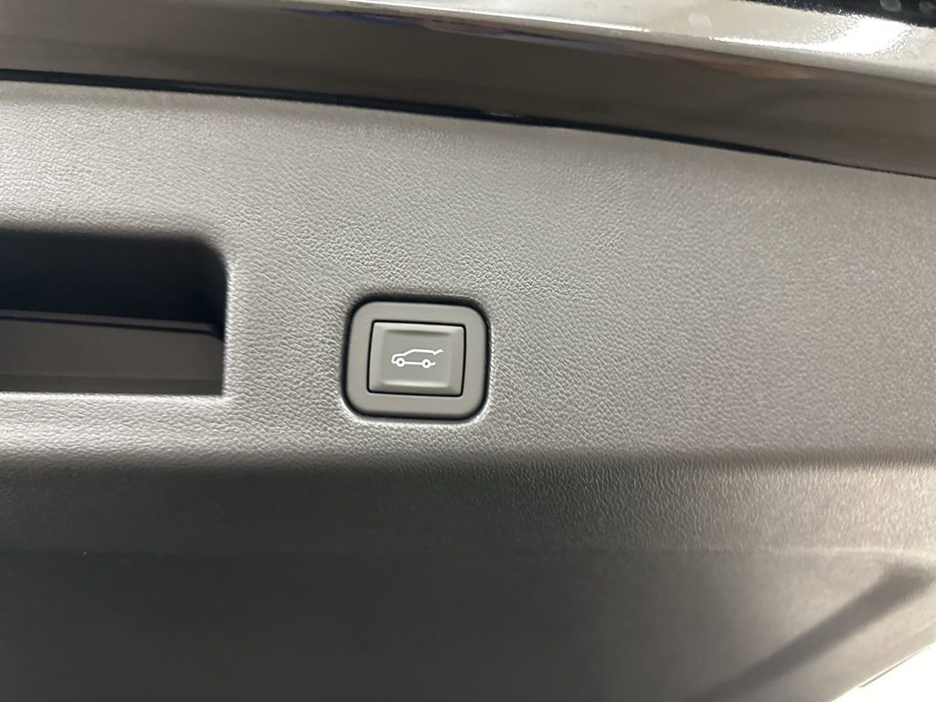 New 2026 Buick Enclave Avenir w/ Super Cruise Package image 26