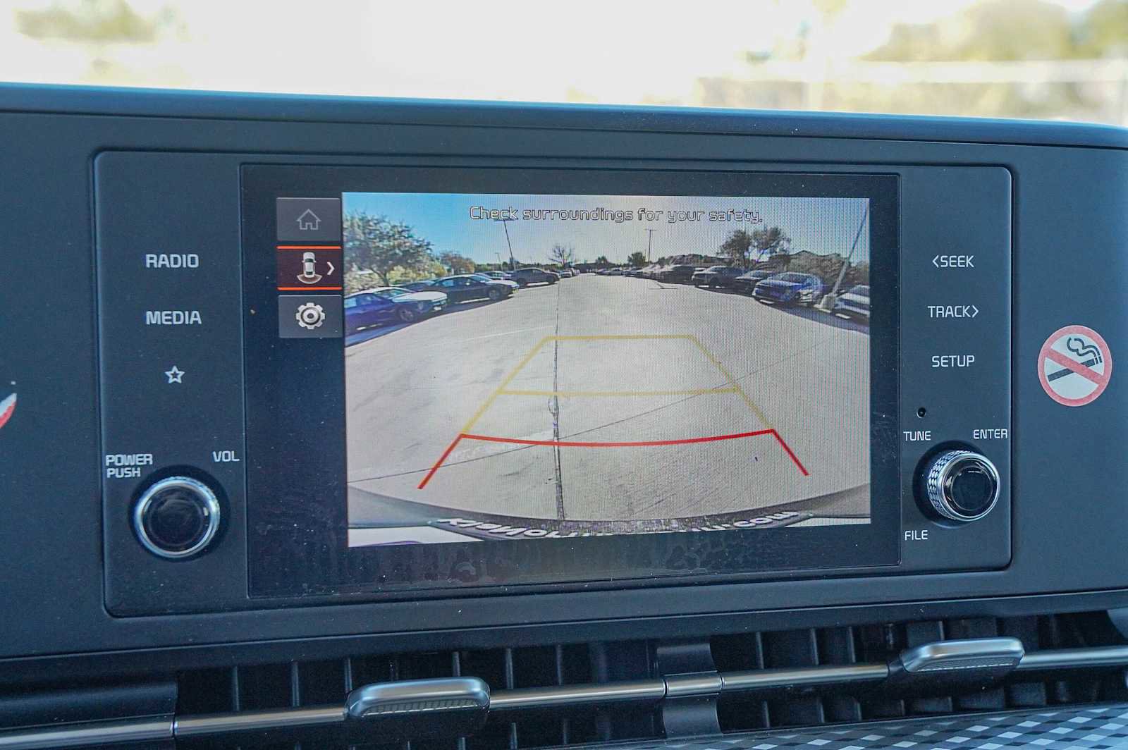 Certified 2024 Kia Carnival LX image 16