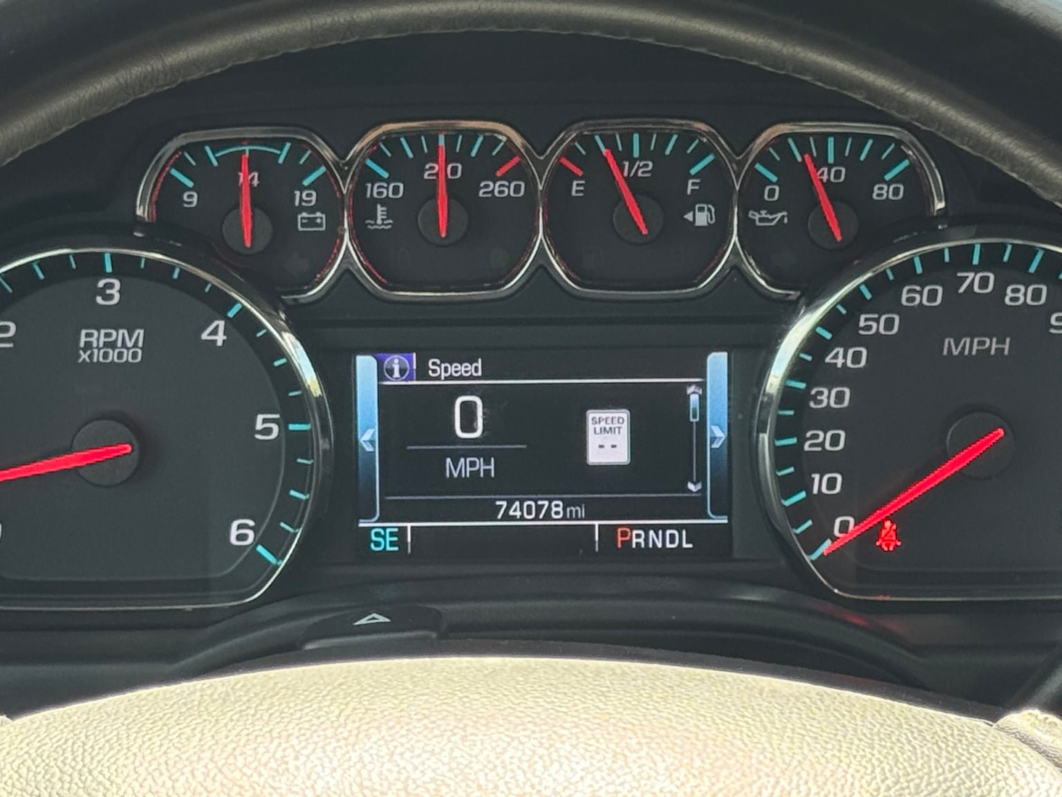 Used 2018 GMC Sierra 1500 SLE w/ SLE Value Package AWD/4WD image 14