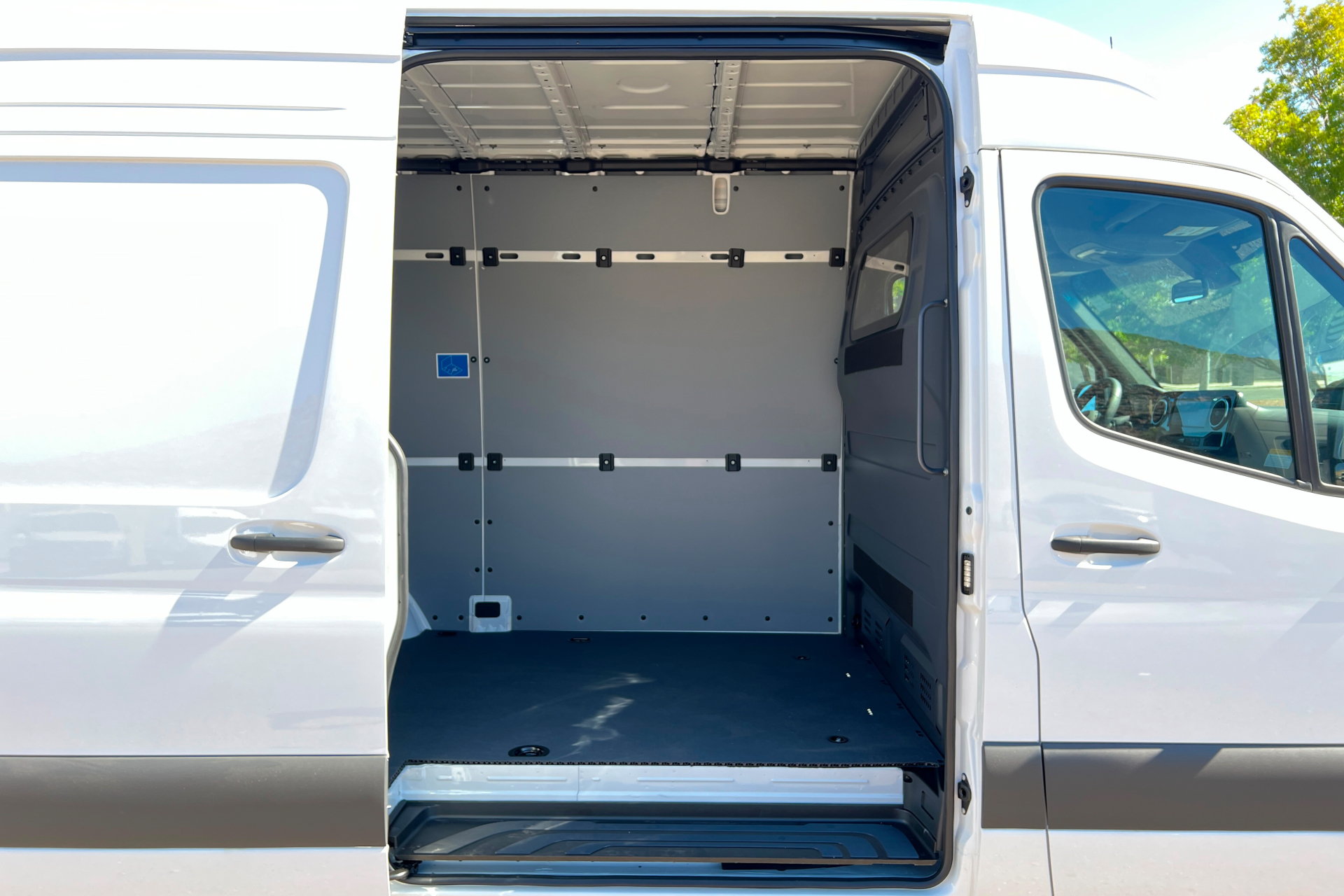 New 2026 Mercedes-Benz Sprinter 2500 image 14