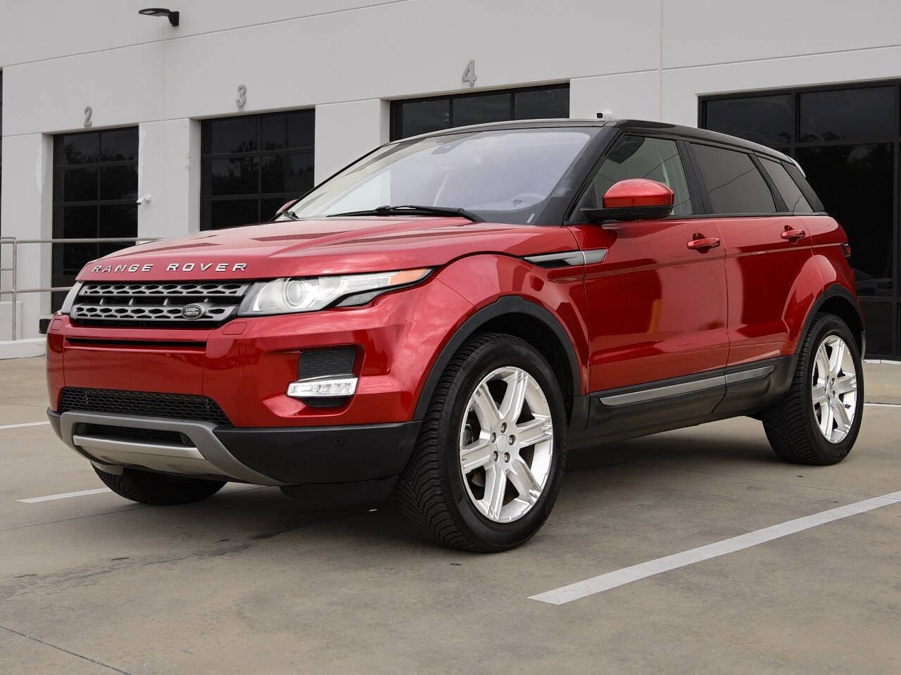 Used 2015 Land Rover Range Rover Evoque Pure Plus AWD/4WD image 4