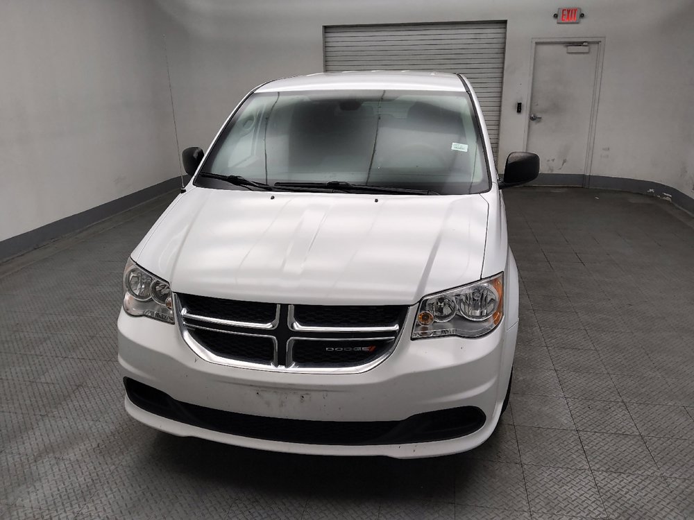 Used 2019 Dodge Grand Caravan SE FWD image 15