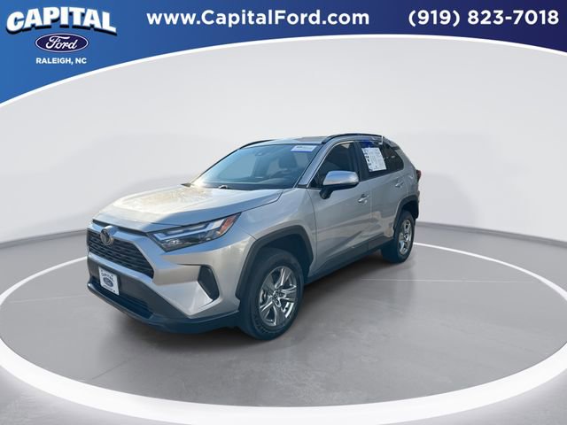 Used 2024 Toyota RAV4 XLE image 4