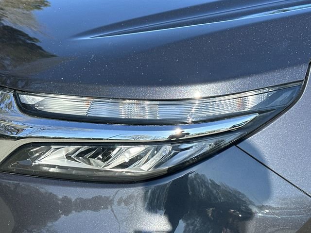 Used 2022 Chevrolet Equinox LS w/ LPO, Floor Liner Package image 9