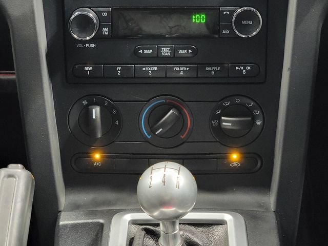 Used 2009 Ford Mustang GT RWD image 20