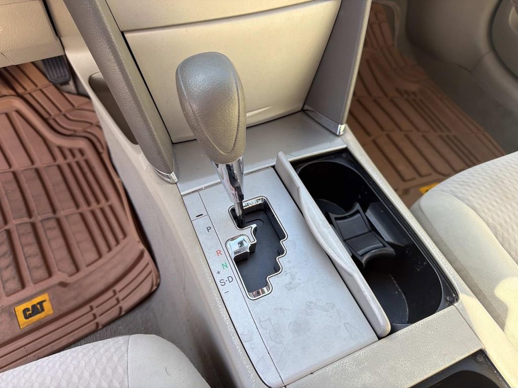 Used 2011 Toyota Camry LE w/ LE Extra-Value Pkg FWD image 28