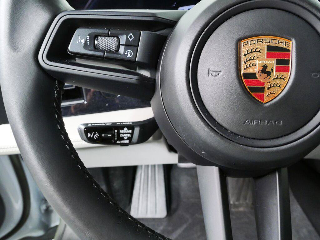 Certified 2023 Porsche Taycan RWD image 9