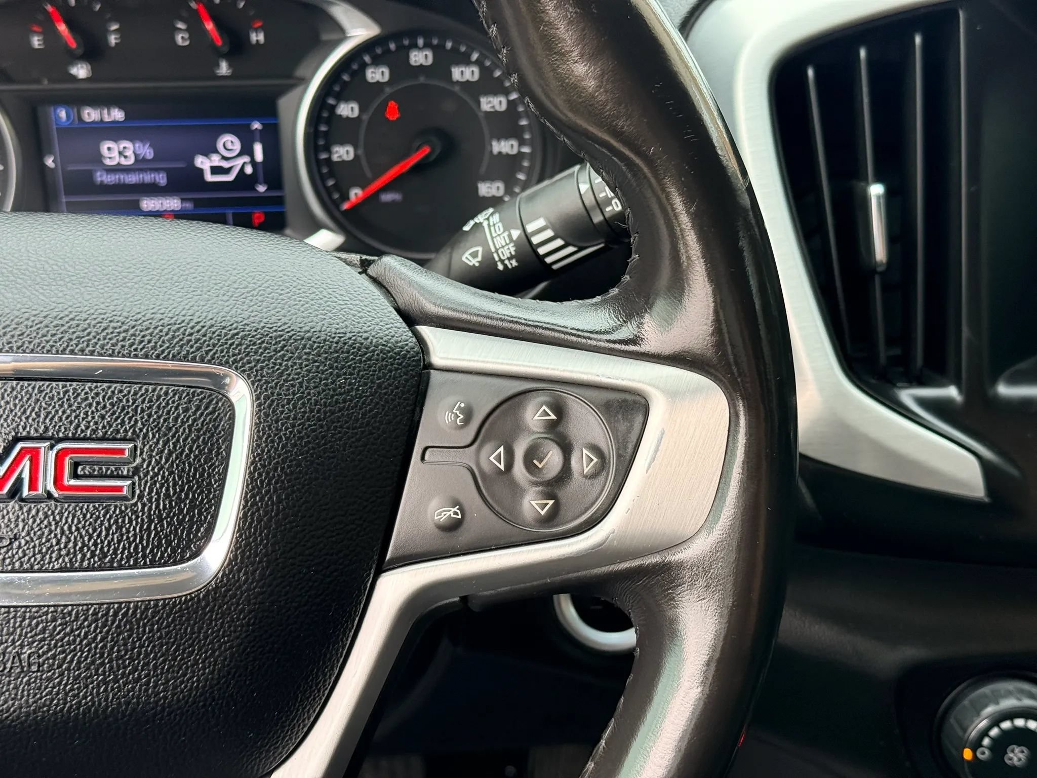 Used 2019 GMC Terrain SLE FWD image 23