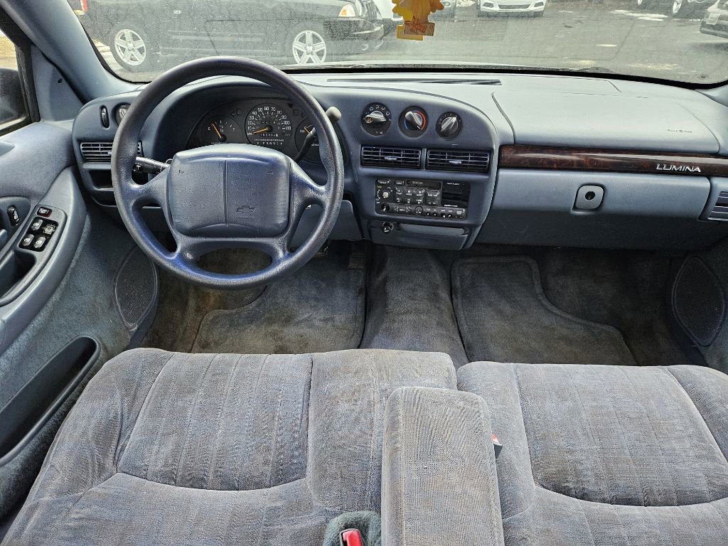Used 1997 Chevrolet Lumina w/ Preferred Equipment Group 1 image 10