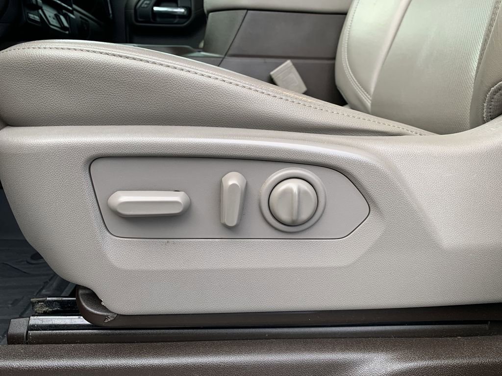 Used 2019 GMC Sierra 1500 SLT w/ SLT Premium Plus Package image 14