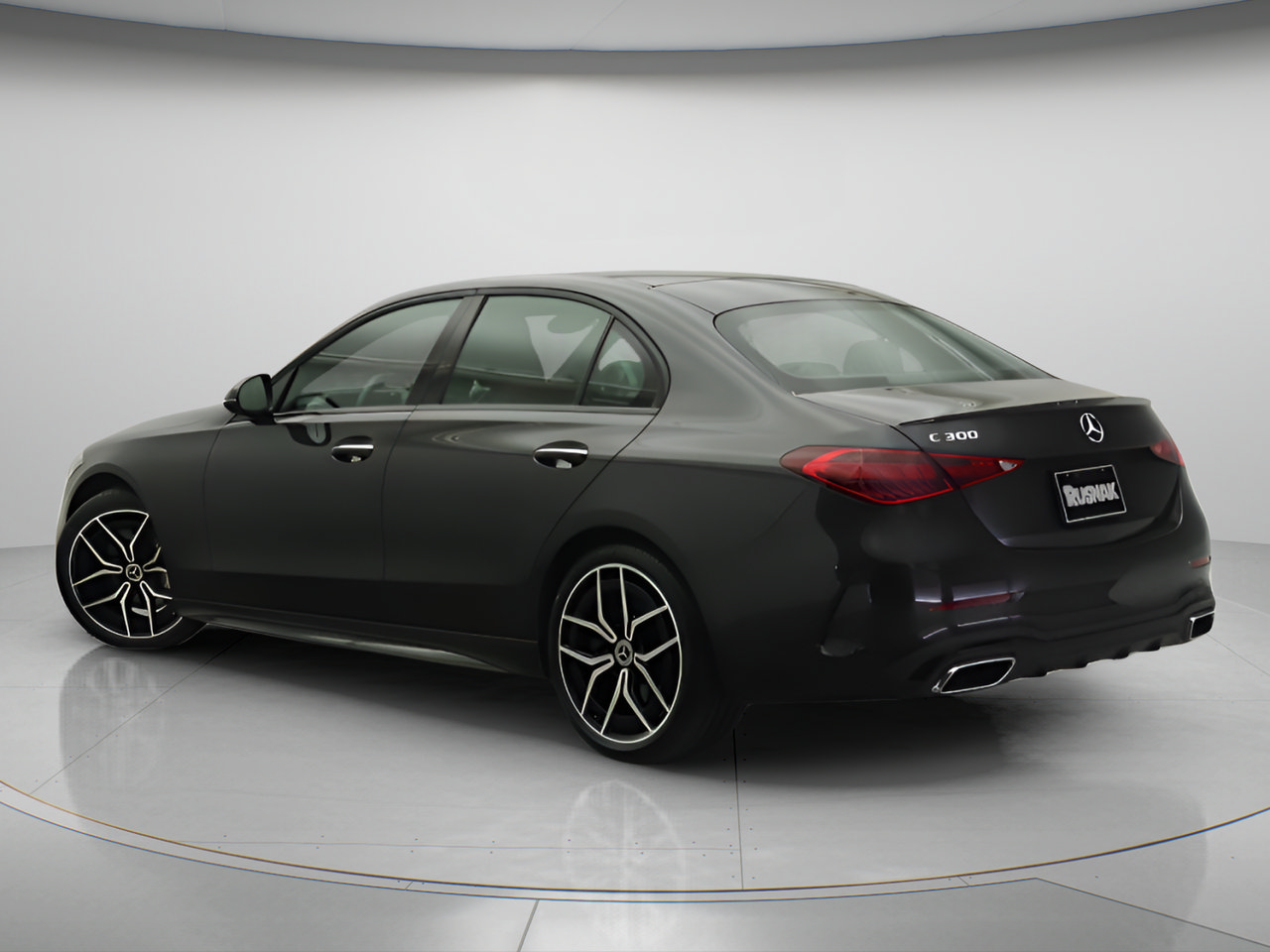 Used 2023 Mercedes-Benz C 300 Sedan image 2