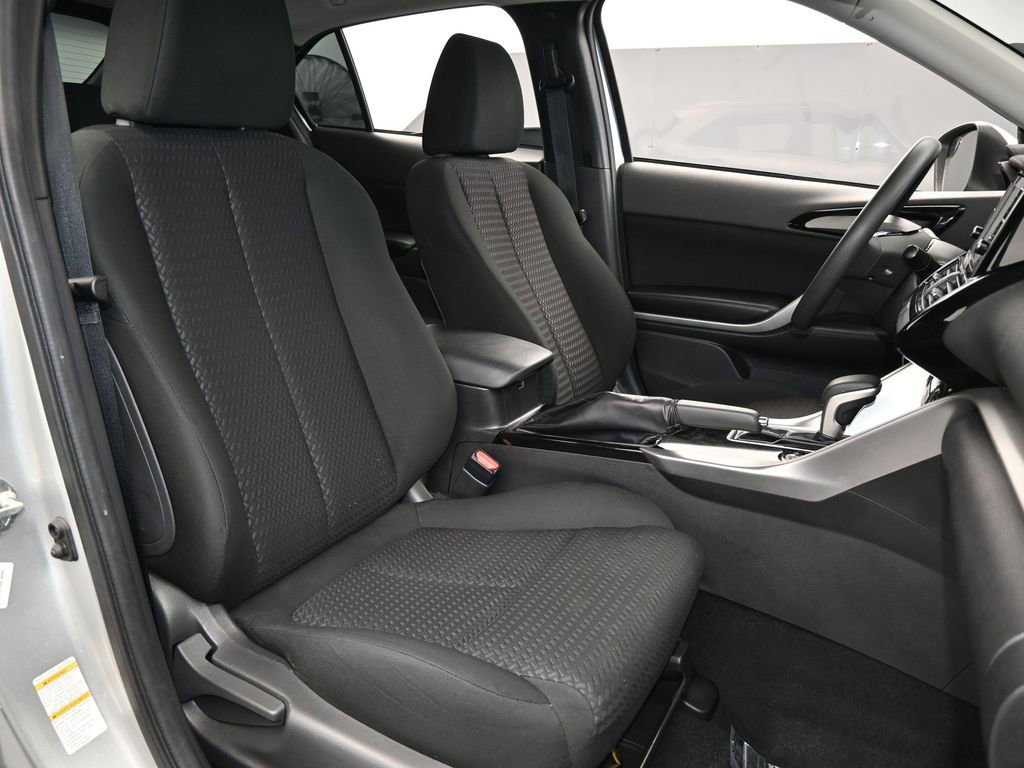 Used 2023 Mitsubishi Eclipse Cross ES image 34