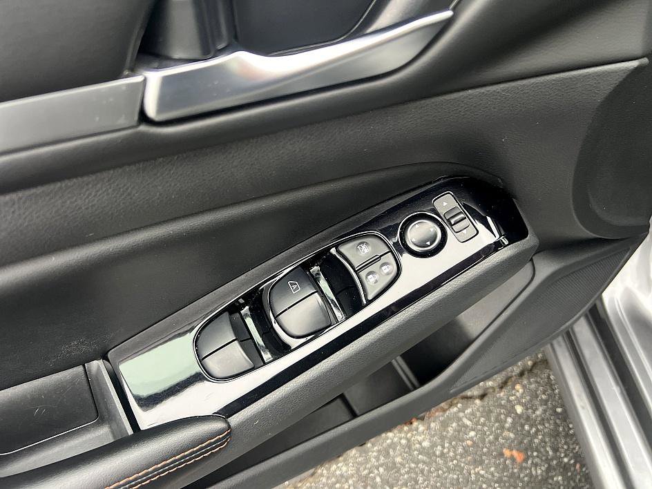 Certified 2024 Nissan Altima 2.5 SR image 18