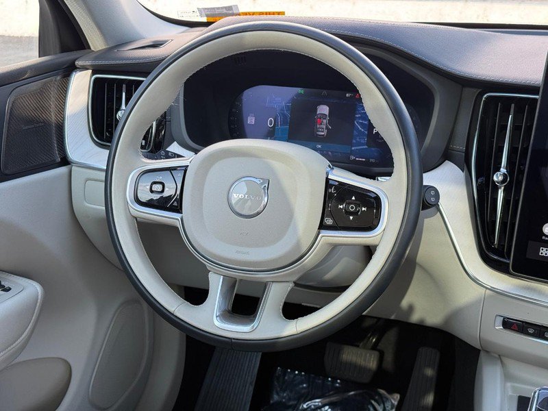 Certified 2026 Volvo XC60 B5 Ultra AWD/4WD image 13